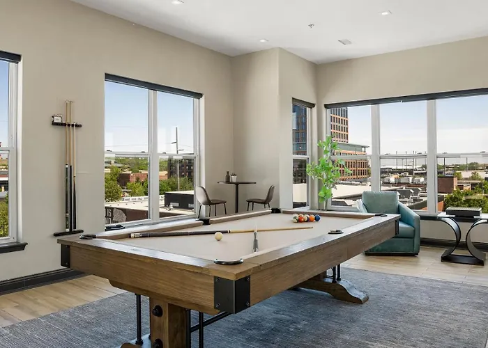 Landing Spectacular 2bd Rooftop Lounge Gym Apartamento Tulsa