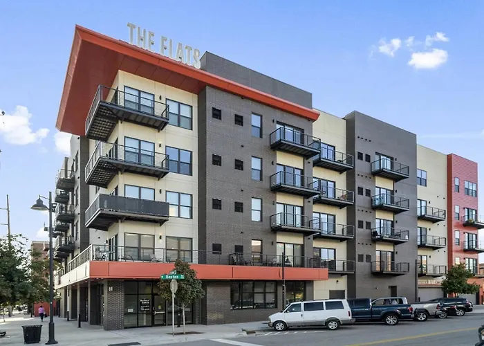 Landing Spectacular 2bd Rooftop Lounge Gym * Tulsa